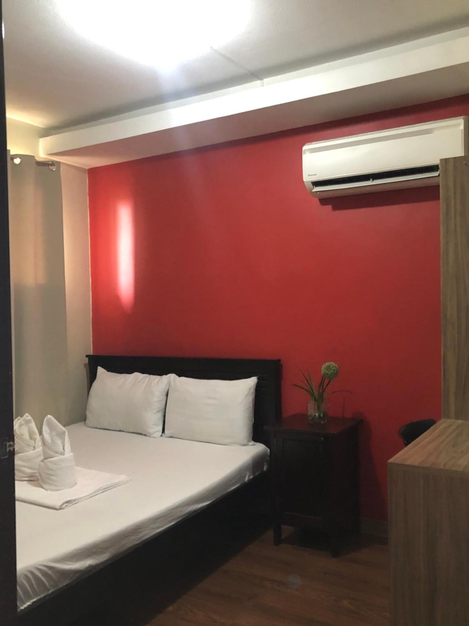 2Br Condo Free Pool With Wifi Near Mall In Davao City Ngoại thất bức ảnh