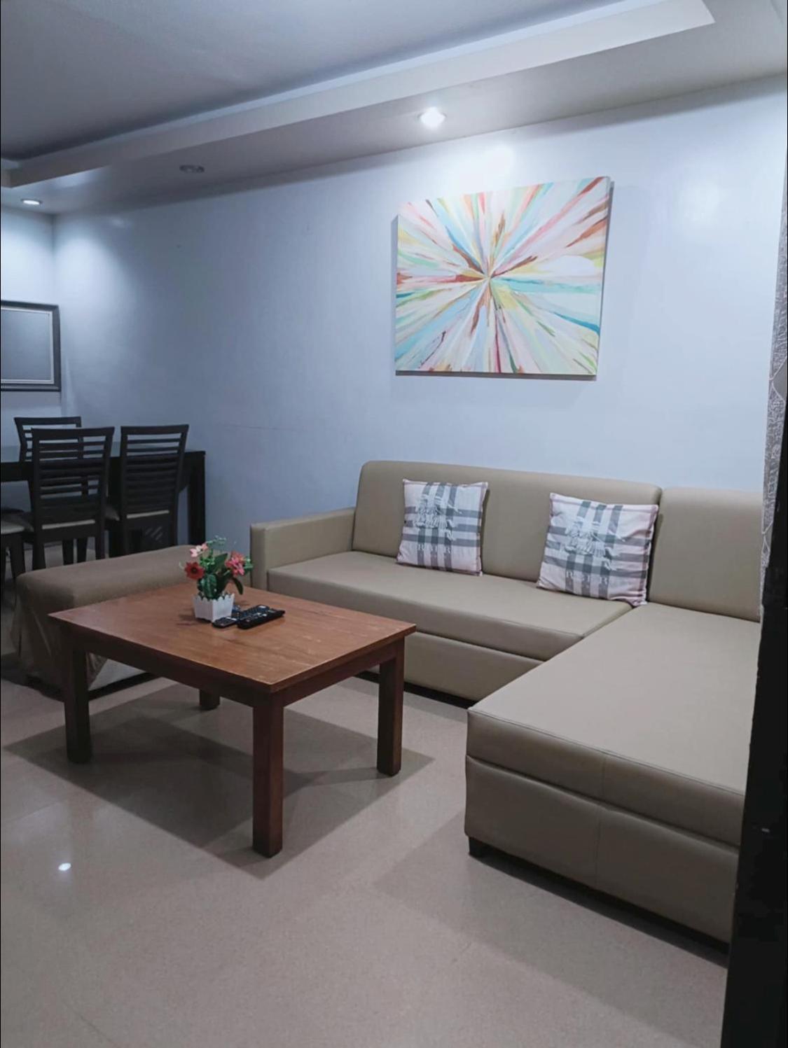 2Br Condo Free Pool With Wifi Near Mall In Davao City Ngoại thất bức ảnh